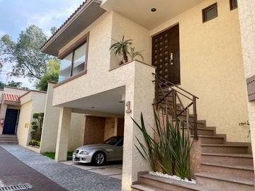 VENTA EXCLUSIVA Y MODERNA CASA EN CONDOMINIO DE EN OLIVAR DE LOS PADRES
