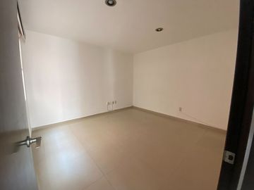 VENTA EXCLUSIVA Y MODERNA CASA EN CONDOMINIO DE EN OLIVAR DE LOS PADRES