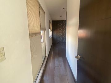 VENTA EXCLUSIVA Y MODERNA CASA EN CONDOMINIO DE EN OLIVAR DE LOS PADRES