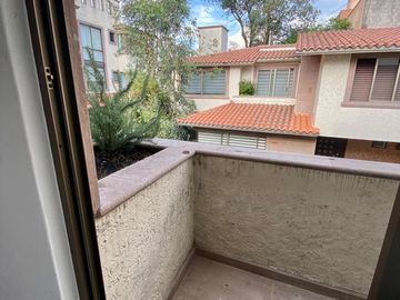 VENTA EXCLUSIVA Y MODERNA CASA EN CONDOMINIO DE EN OLIVAR DE LOS PADRES