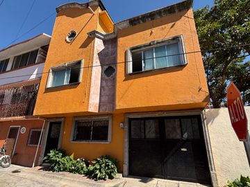 Venta de Casa en Lomas De Cortes, Cuernavaca, Morelos