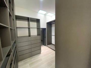 CASA EN VENTA PARQUE CHIHUAHUA, LOMAS DE ANGELOPOLIS PUEBLA