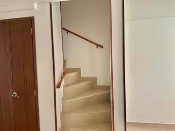 CASA CON PARQUEADERO EN SUBA FONTANAR DEL RIO EN VENTA