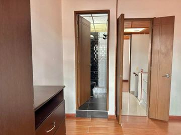 CASA CON PARQUEADERO EN SUBA FONTANAR DEL RIO EN VENTA