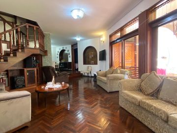 Casa en venta en La Molina, Urb. Santa Patricia