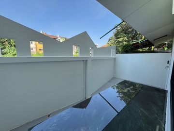 For sale 3-storey townhouse (renovated) in Chiang Mai Land, very good location, near famous schools in Chiang Mai.