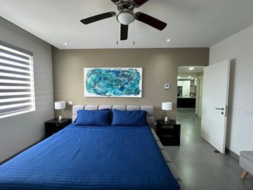 Exclusivo Departamento de 2 Recámaras en Nick Price: Confort y Estilo en Playa del Carmen