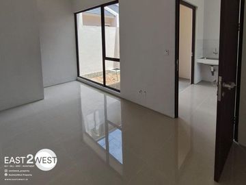 Dijual Cepat Rumah Cluster Aeris Citra Garden Serpong Cisauk Tangerang Unit Baru Cantik Bagus Siap Huni