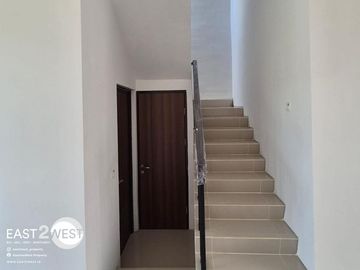 Dijual Cepat Rumah Cluster Aeris Citra Garden Serpong Cisauk Tangerang Unit Baru Cantik Bagus Siap Huni