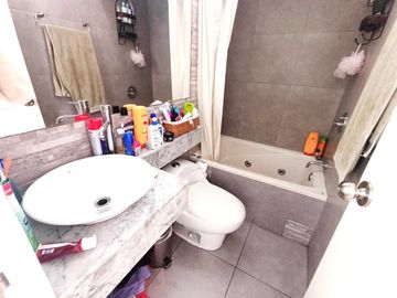ALQUILO AMPLIO DUPLEX EN JIRON FIDELLI 120 , PISO 6 BARRANCO