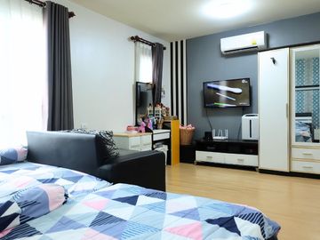 Twin House for Sale at Pano Village, 40 sq.w. (160 sq.m.) Land Area, Laem Chabang - Thung Grad, Bang Lamung, Chonburi Only 2,690,000 THB (Direct Sale