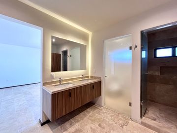 Casa en venta con recámara en planta baja