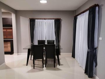 Single house for sale in Sivalee San Kamphaeng project, fully furnished and electric appliances
