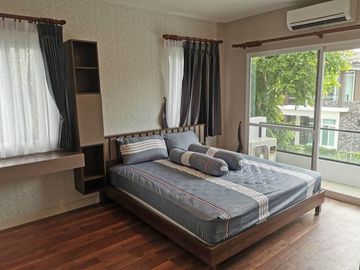 Single house for sale in Sivalee San Kamphaeng project, fully furnished and electric appliances