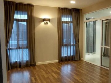 Single house for sale, Sivalee Lakeview Chiangmai, corner house