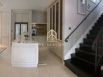 House For Sale or Rent Nantawan Bangna KM.7