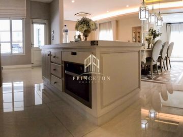 House For Sale or Rent Nantawan Bangna KM.7