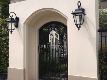 House For Sale or Rent Nantawan Bangna KM.7