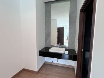 Condo for sale, Doi Suthep view Touch Hill Place Condominium Chiang Mai