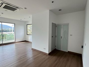 Condo for sale, Doi Suthep view Touch Hill Place Condominium Chiang Mai
