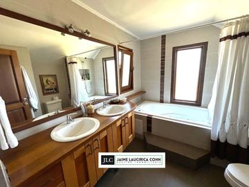 Casa en venta en El Venado, San Pedro de la Paz