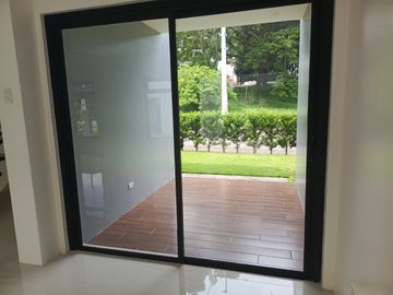 4 Bedrooms House For Sale in Sun Valley Estates Antipolo