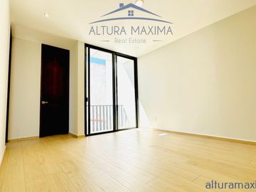 Casa Nueva en Venta Sendero de las Moras Galerias Santa Anita