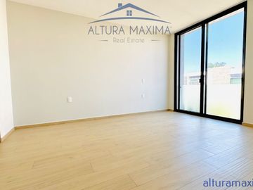 Casa Nueva en Venta Sendero de las Moras Galerias Santa Anita