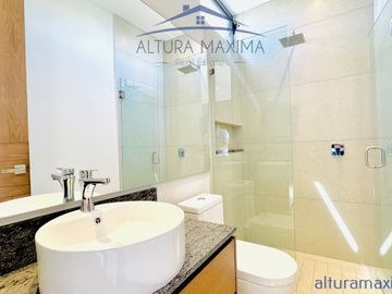 Casa Nueva en Venta Sendero de las Moras Galerias Santa Anita