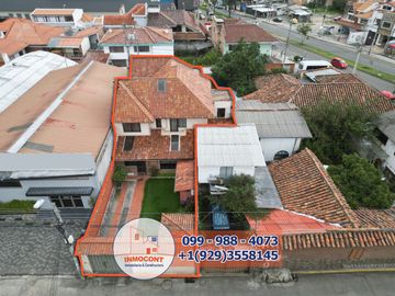 AMPLIA Y ACOGEDORA CASA DE VENTA, Sector Batan Shopping C1457