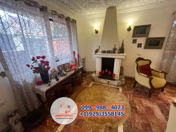 AMPLIA Y ACOGEDORA CASA DE VENTA, Sector Batan Shopping C1457