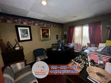 AMPLIA Y ACOGEDORA CASA DE VENTA, Sector Batan Shopping C1457