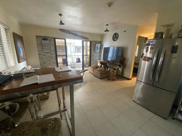 3BR CONDO; EVERGREEN BUILDING, BIRCHWOOD RESIDENCES - ACACIA ESTATES, TAGUIG CITY - FOR SALE