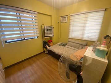 3BR CONDO; EVERGREEN BUILDING, BIRCHWOOD RESIDENCES - ACACIA ESTATES, TAGUIG CITY - FOR SALE