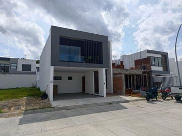 CASA EN VENTA LOMAS DEL DORADO RIVIERA VERACRUZANA | ARLETTE FLORES