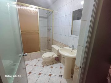 Se Vende Casa De 4 Pisos En Jose Carlos Mariategui Entrada Pachacutec - Cerro Colorado