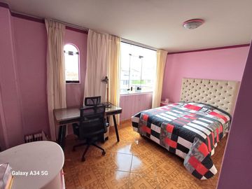 Se Vende Casa De 4 Pisos En Jose Carlos Mariategui Entrada Pachacutec - Cerro Colorado