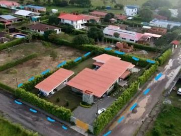 Se Vende Linda Casa Quinta en Condominio Santa Johana de los Bosques - Villavicencio