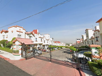 CASA DE RECUPERACIÓN BANCARIA EN PRIV. MERCADERES, COL. VILLA DEL REAL, TECAMAC, EDO MEX. ¡NO SE ACEPTAN CRÉDITOS!