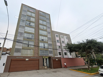 DPTO DE 3 DORMITORIOS EN  JR TACNA -MAGDALENA, A PASOS DE LA AV. BRASIL Y DEL MERCADO