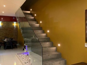 CASA DE LUJO EN VENTA VILLA LAS FUENTES MTY.