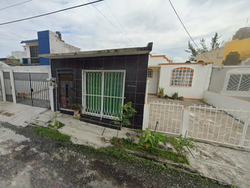 CASA DE RECUPERACIÓN BANCARIA, EN CALLE RIO MIXTECO, COL. LOMAS DE RIO MEDIO III, VERACRUZ, VERACRUZ. ¡NO CREDITOS!