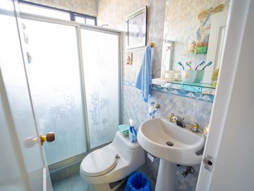 Casa Independiente con terreno En Venta - Armenia Valle de los Chillos