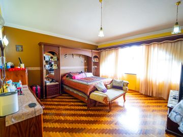 Casa Independiente con terreno En Venta - Armenia Valle de los Chillos