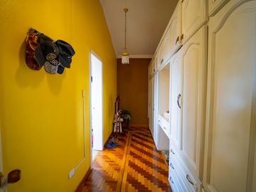 Casa Independiente con terreno En Venta - Armenia Valle de los Chillos