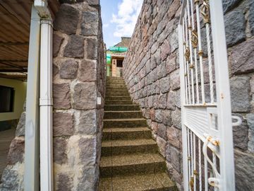 Casa Independiente con terreno En Venta - Armenia Valle de los Chillos