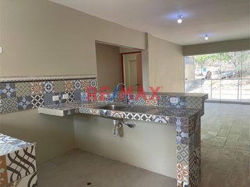 Alquiler De Departamento Duplex En Estreno En El Segundo Y Tercer Piso, Distrito Ate