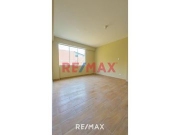Alquiler De Departamento Duplex En Estreno En El Segundo Y Tercer Piso, Distrito Ate