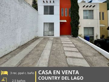 CASA EN VENTA EN COUNTRY DEL LAGO