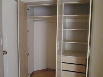 VENDO DEPARTAMENTO DÚPLEX MAS COCHERA Y DEPOSITO